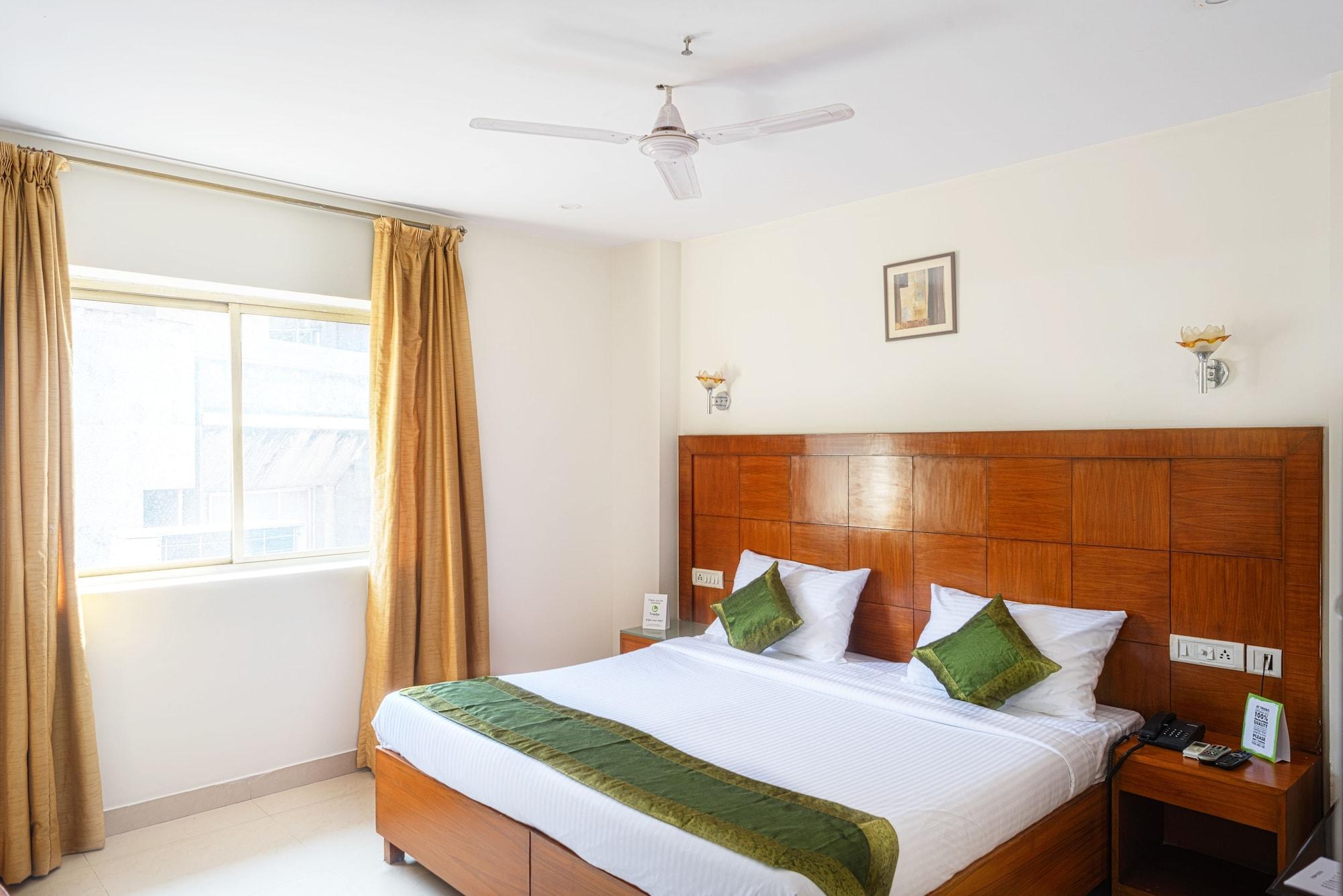Treebo Trend Grand Plaza Nampally Χιντεραμπάντ Εξωτερικό φωτογραφία