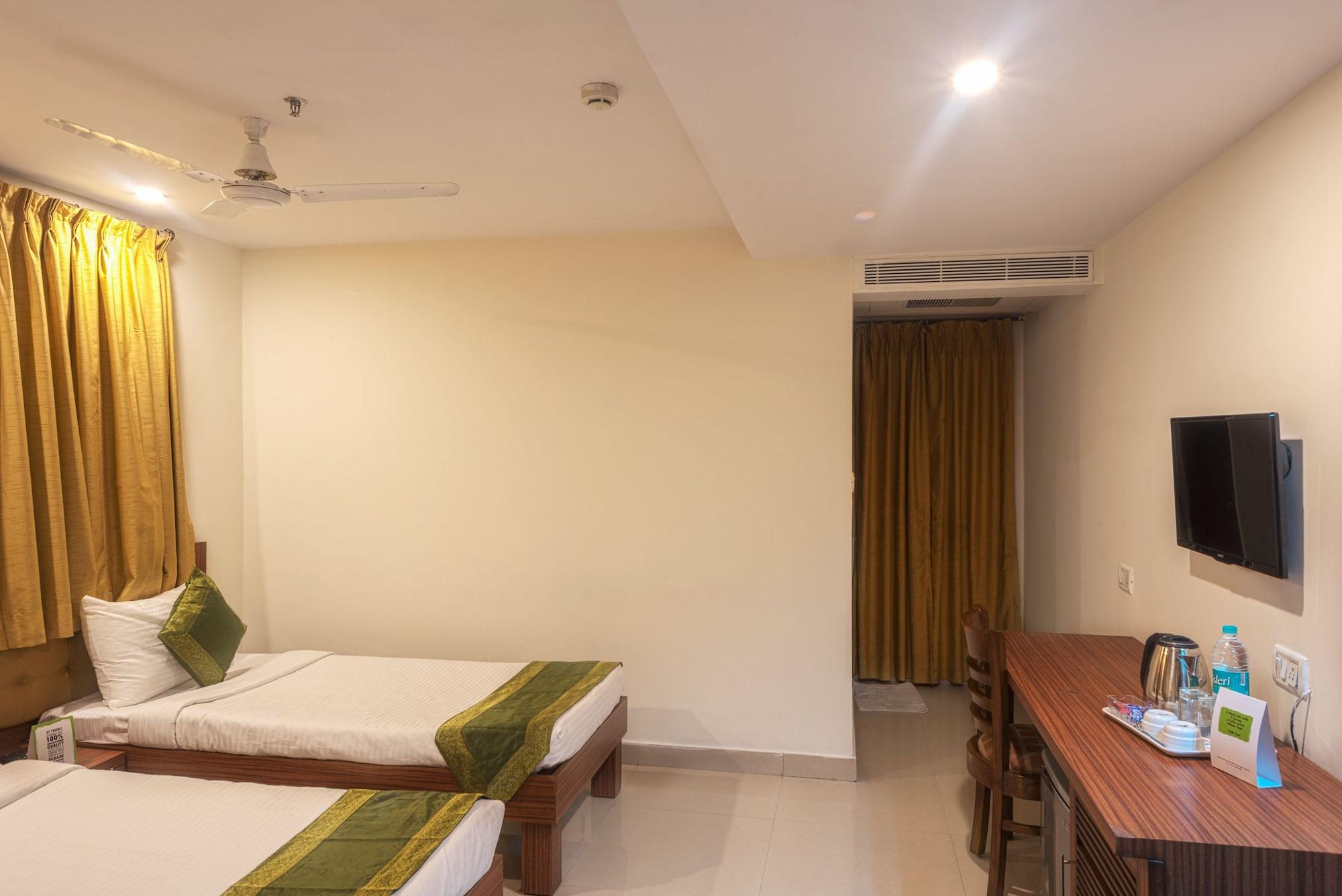 Treebo Trend Grand Plaza Nampally Χιντεραμπάντ Εξωτερικό φωτογραφία