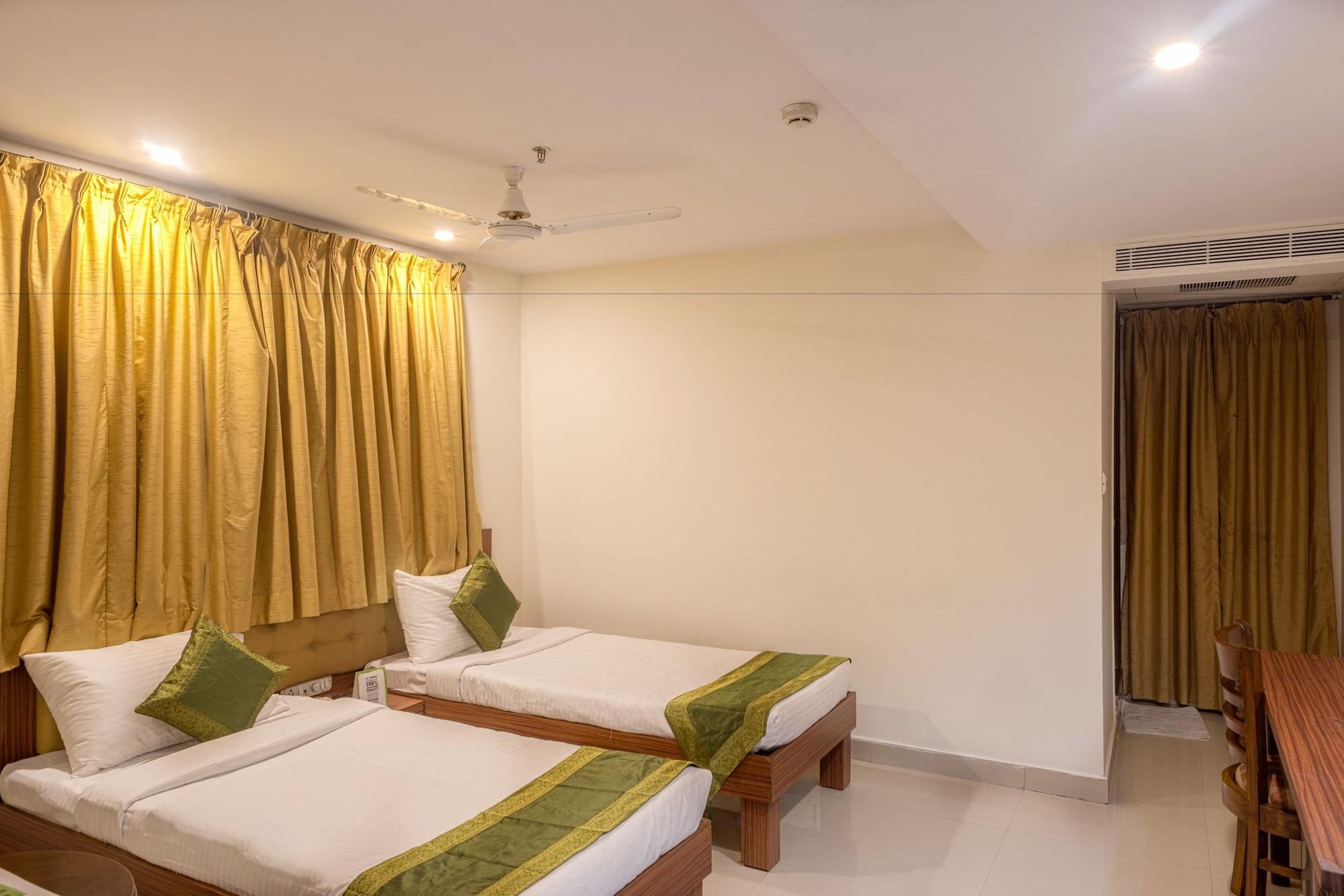 Treebo Trend Grand Plaza Nampally Χιντεραμπάντ Εξωτερικό φωτογραφία