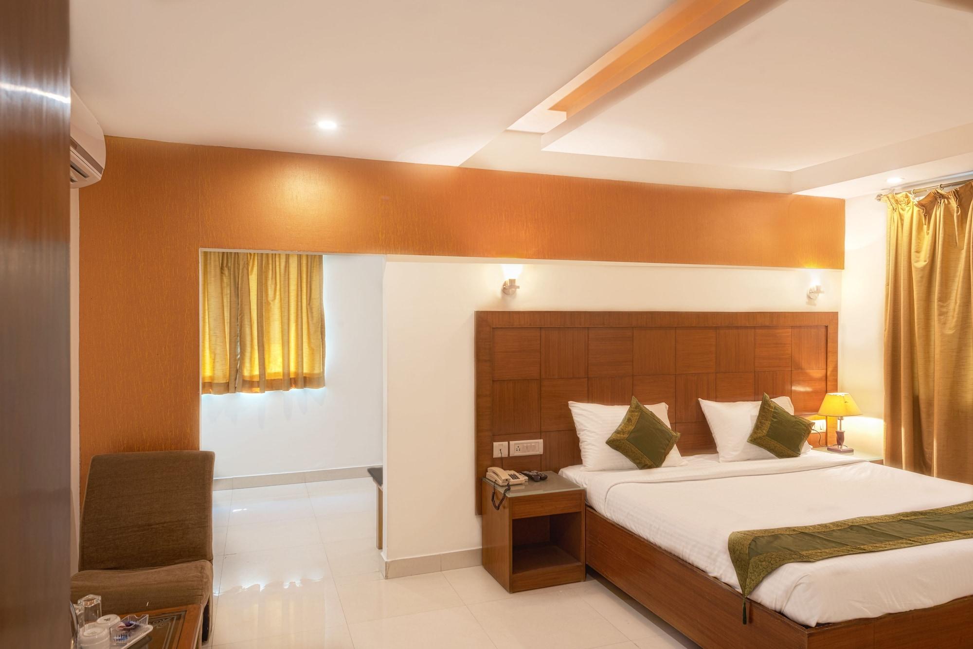 Treebo Trend Grand Plaza Nampally Χιντεραμπάντ Εξωτερικό φωτογραφία