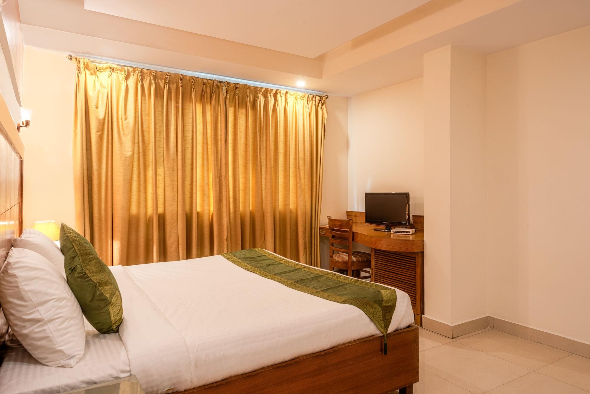 Treebo Trend Grand Plaza Nampally Χιντεραμπάντ Εξωτερικό φωτογραφία
